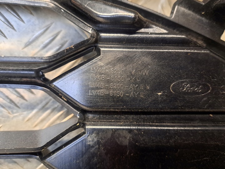 фото №10, Ford kuga mk3 st-line решётка решётка радиатора бампера na камера lf4b-8200-yd