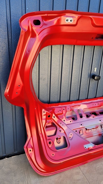 фото №10, Toyota yaris 4 iv 20- кришка багажника зад задня