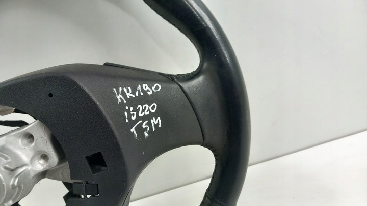 фото №8, Lexus is220 руль кожа мультифункция круиз-контроль