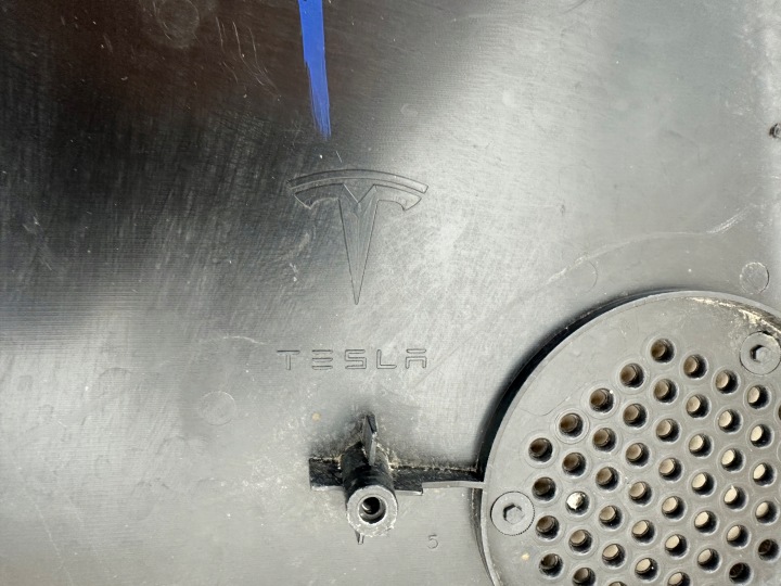 фото №13, Tesla модель 3 iii 17r- защита плита pod бампер перед 1084174-00-d