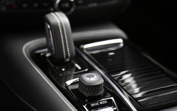 фото №12, Heico volvo xc90 xc60 v90 v60 кермо спортивна шкіра алькантара срібна