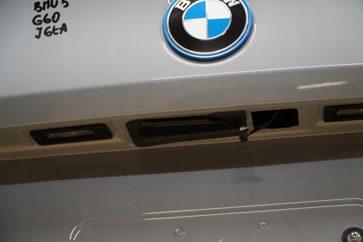 фото №9, Крышка зад багажника c4p bmw 5 g60 i5 m60 24r оригинал идеальное состояние 23-