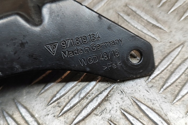 фото №6, Porsche panamera 971 держатель насоса воды вспомогательной 971819134 2.9hybrid 340k