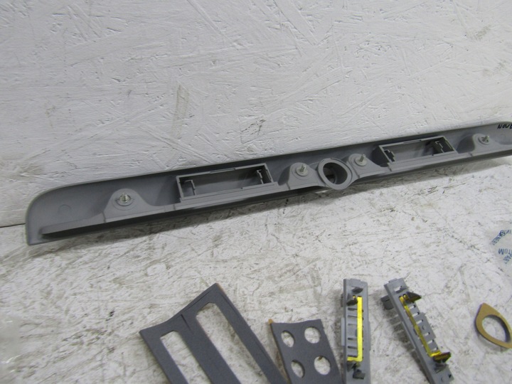 фото №6, Opel vectra b универсал накладка крышки 90585933