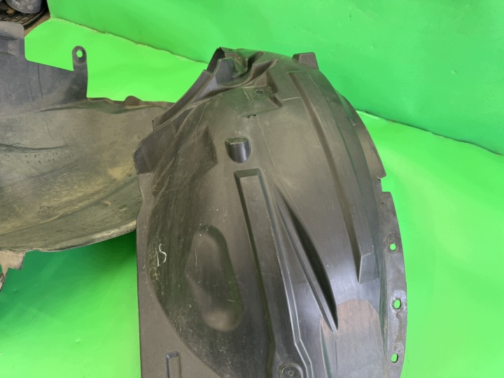 фото №9, Подкрылок правое передние перед 638423zl0a nissan pulsar 14-18 европа
