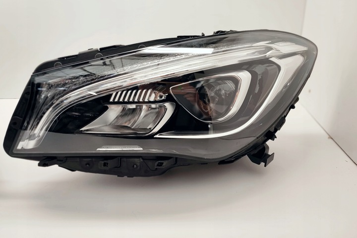 фото №1, Mercedes cla w117 рестайлинг лампа левая led high performance