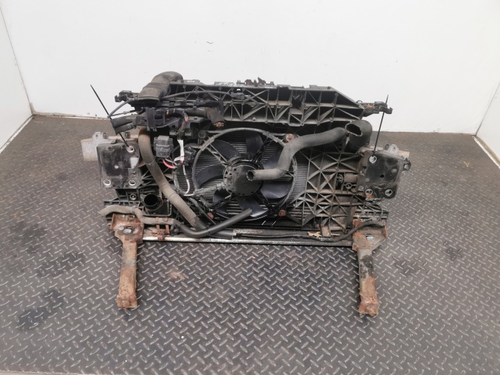фото №6, Передняя панель радиатор renault scenic iii 1.5 dci automat/manual