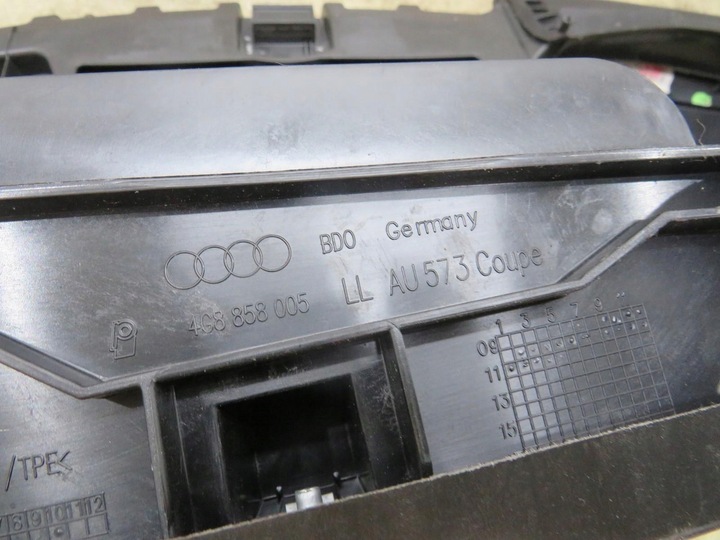 фото №13, Панель консоль подушки ремни usa hud audi a7 4g