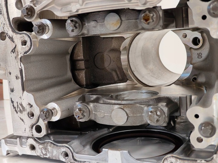фото №14, Bmw 2 u06 x2 u10 x1 u11 f70 mini u25 1.5 b38 b38a15p блок  двигуна 1025311