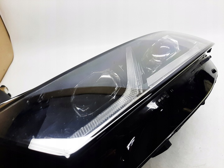 фото №8, Skoda octavia 4 лівий фара лампа led 5e4941015a