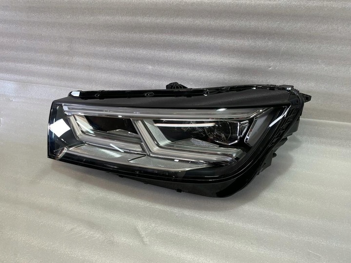 фото №7, Audi q5 80a matrix лампа ліва права