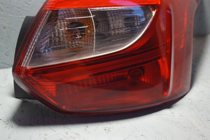 фото №6, Фара праве зад ford focus mk3 hb