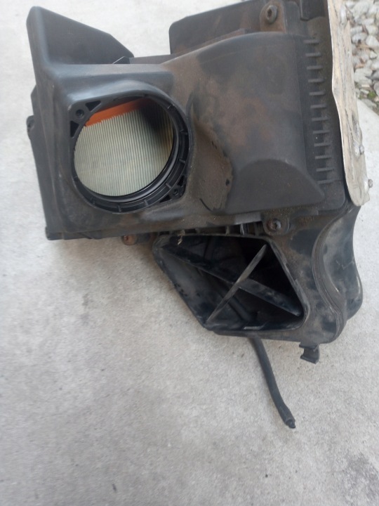 фото №6, Audi a4 b8 a5 q5 корпус фільтра повітря 2,0 tdi 8k0133837t 5-5