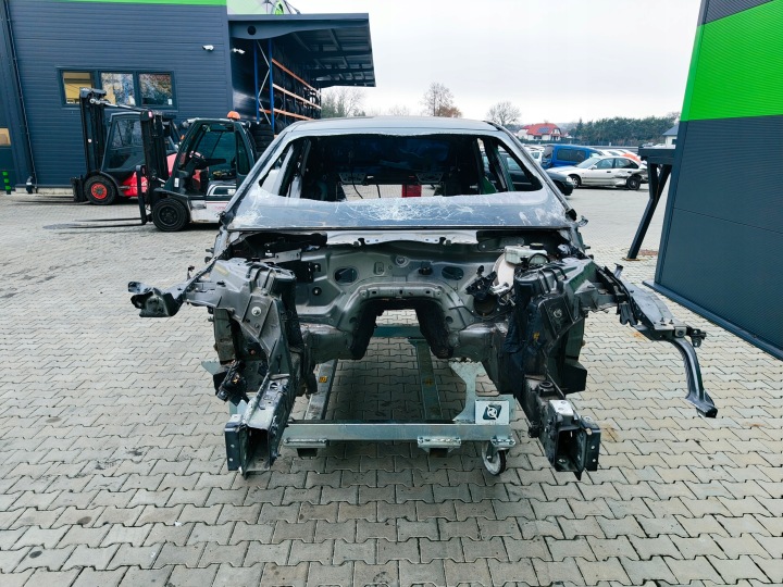 фото №8, Jaguar xf x260 кузов кузов четверть крыло стойка ванна 1ab