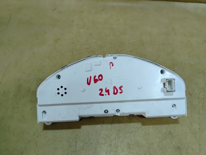 фото №6, Volvo v60 i 2.4 d d5 спідометр  панель приладів r-design 31343495aa 10-