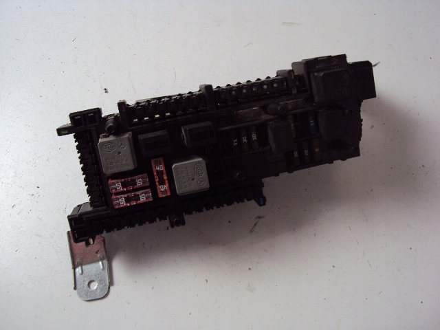 фото №1, Коробка запобіжників mercedes c-klasa w204 універсал