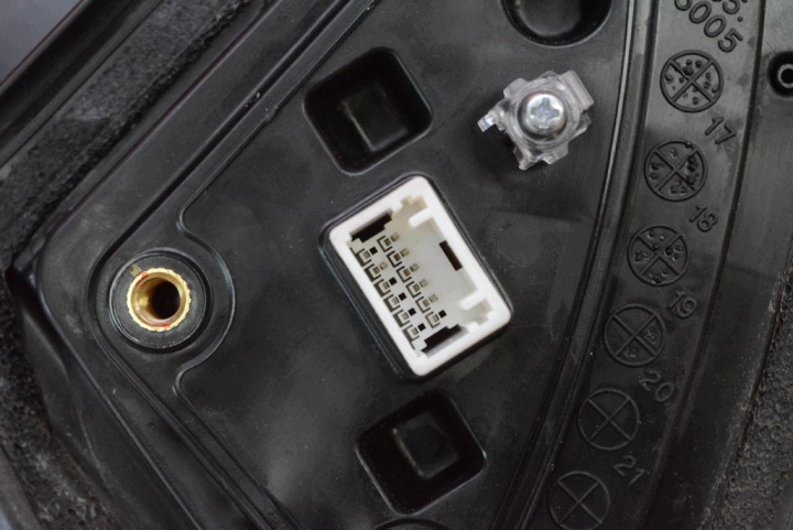 фото №7, Зеркало левое ss7 eu 049774 hyundai kona 1 i рестайлинг 20-21 6 pin