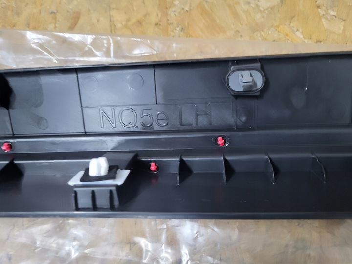 фото №9, Kia sportage 5 v 22r планка пороговая накладка левая