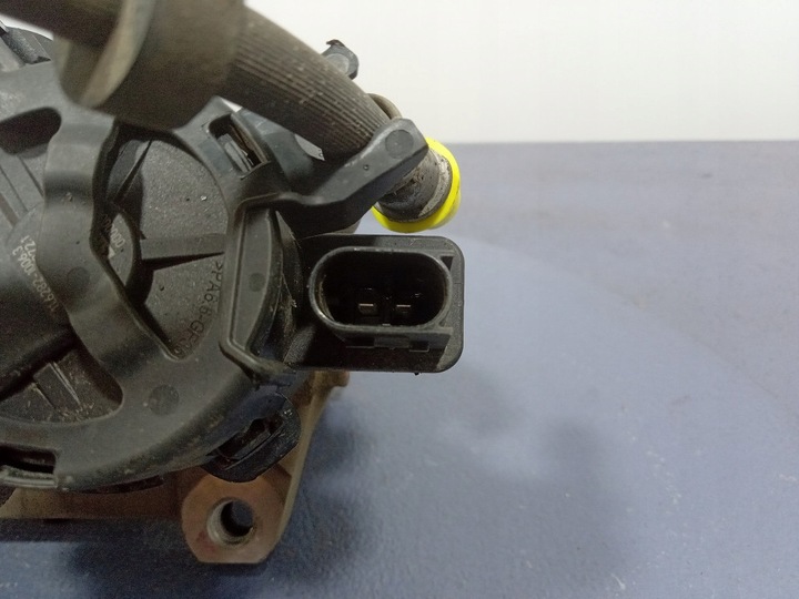 фото №6, Volvo xc60 ii xc90 ii суппорт зад правый задний скоба 31687555