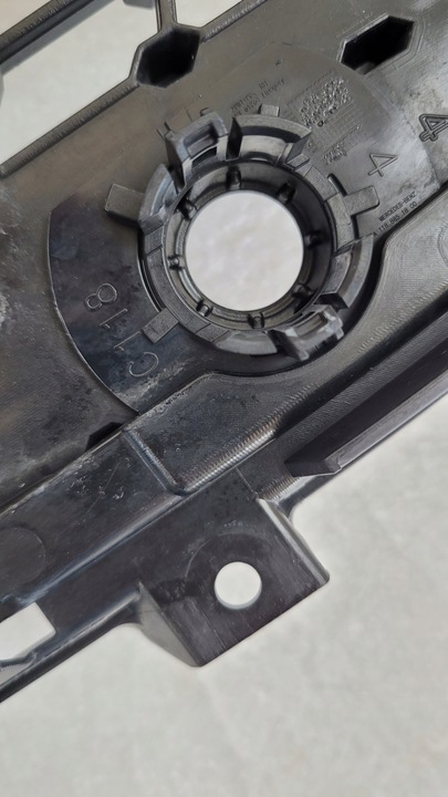 фото №12, Решётка радиатор mercedes cla w118 21-