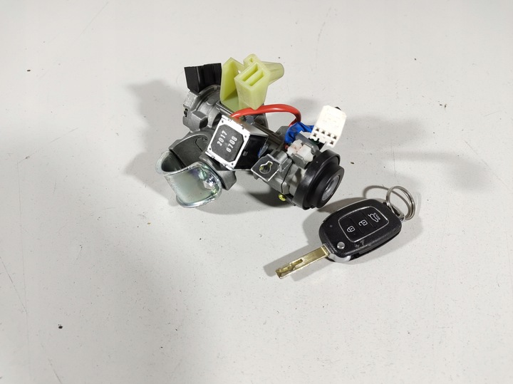 фото №14, Hyundai ioniq 17r- замок зажигания ключ