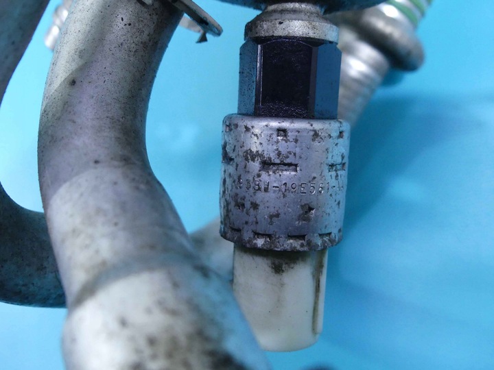 фото №11, Шланг кондиціонера трубка ford fiesta mk6 1.4b