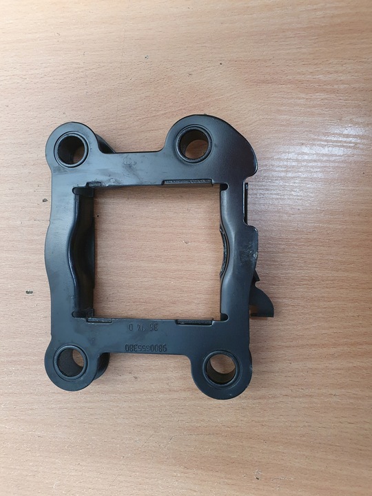 фото №13, Балка зона смятия дистанционная втулка citroen ds5 рестайлинг