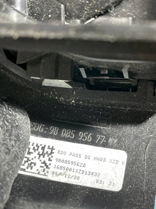 фото №7, Решётка воздуховод панели консоли правая expert jumpy iii 3 vivaro c 9808595677