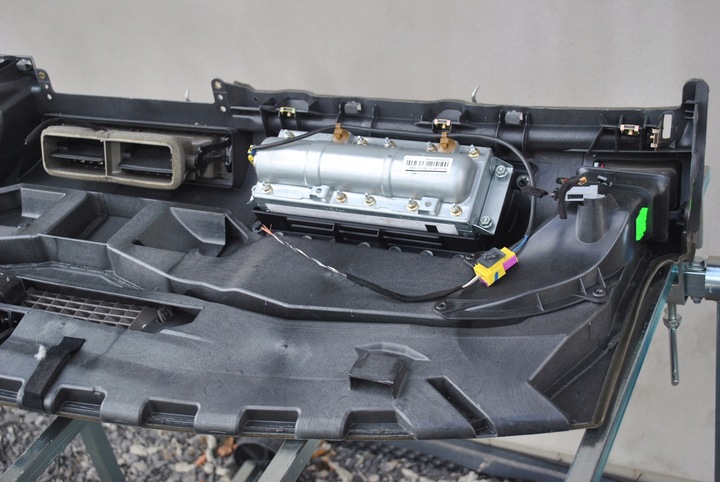 фото №8, Капот панель роздавальна jive audi a4 b6