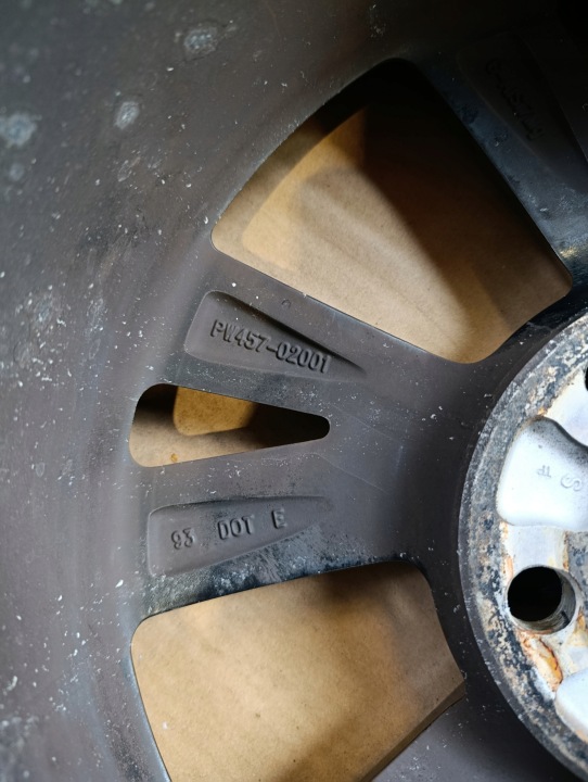 фото №9, Toyota auris ii 2 koło диски шини диски 225/45 r17 et50 17jx7j