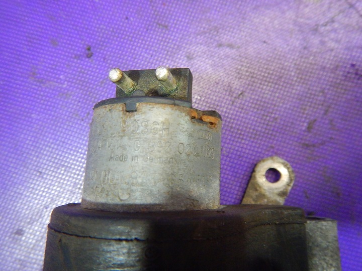 фото №4, Mercedes e-klasa w210 2.3 b насос води 0392020029