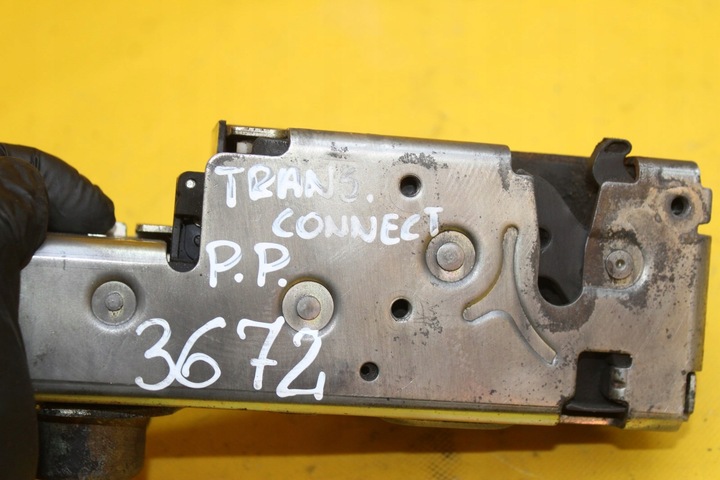 фото №7, Замок дверь правый перед connect 2t1a-v21812-be