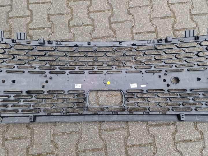 фото №15, Hyundai staria решётка бампера перед 86351-cg100