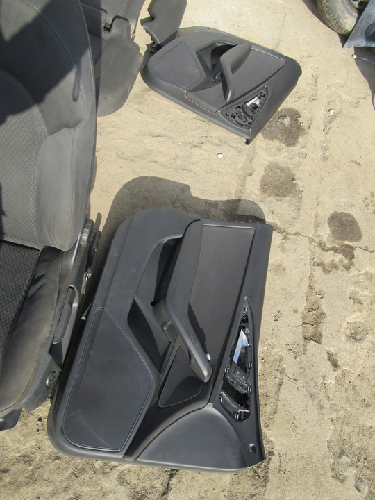 фото №9, Audi a6 c7 універсал сидіння ковші підігрів матеріал диван обшивки ambiente