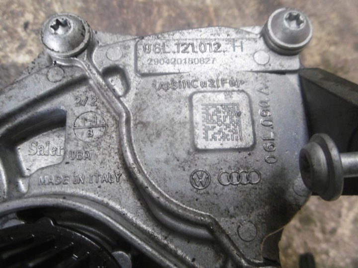 фото №5, Водяна помпа  термостат 06l121012h vw audi 2.0tsi