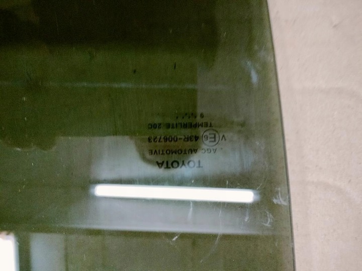 фото №3, Стекло дверь правые зад corolla e21 универсал оригинал 2019 год