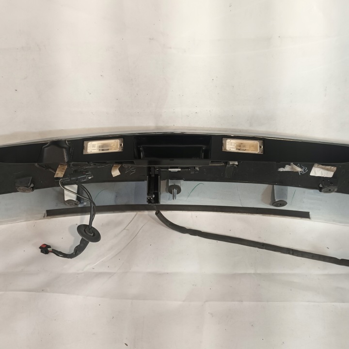 фото №10, Chrysler town country 10-20 накладка багажника usa