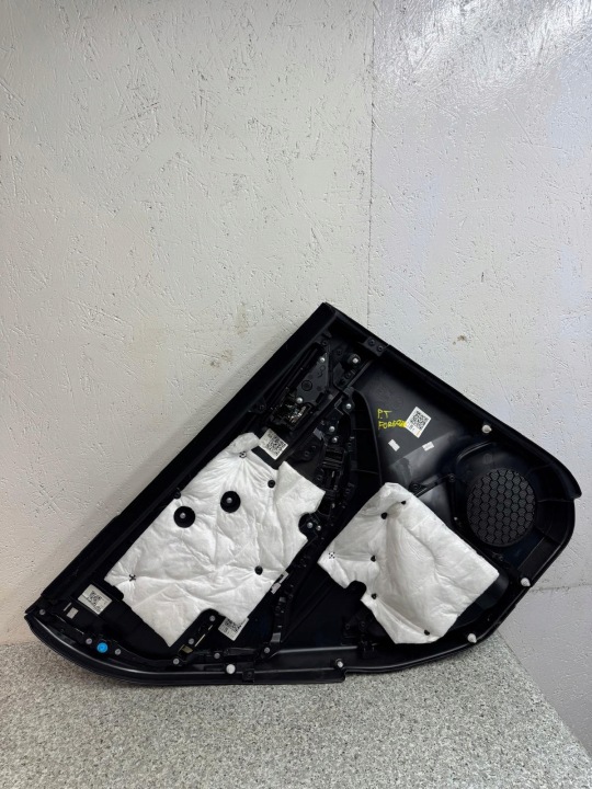фото №10, Дверна карта (обшивка) права зад subaru forester v 2019-2023 82988sj000