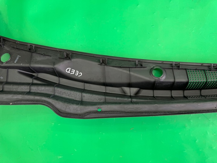 фото №9, Панель под лобовым стеклом пластиковый rzutnik воды 86151-1h000 kia ceed i 1 06-12 европа