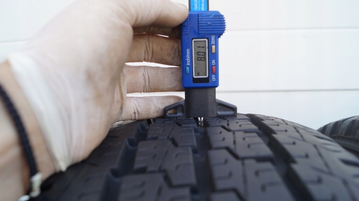 фото №5, 235/65r16 c michelin agilis 81 , 8mm