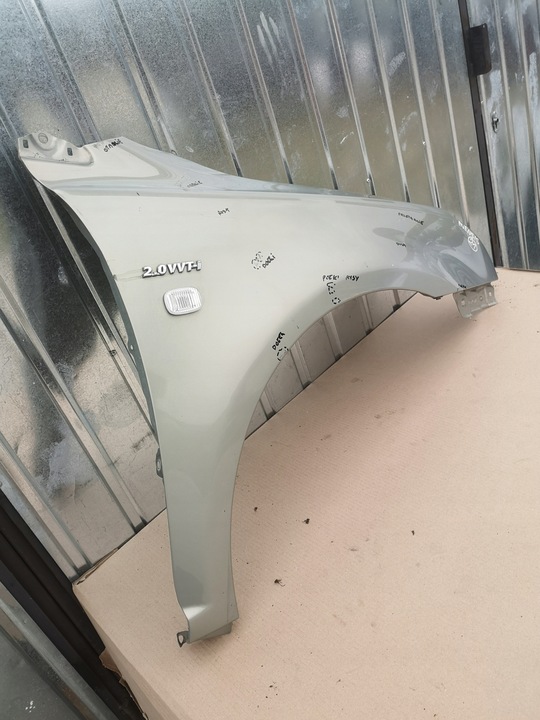 фото №9, Крыло правый перед toyota avensis t25 03-06