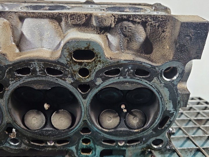 фото №15, Головка валы ford focus mk1 1n1g-6090-ba eydd 1.6 16v