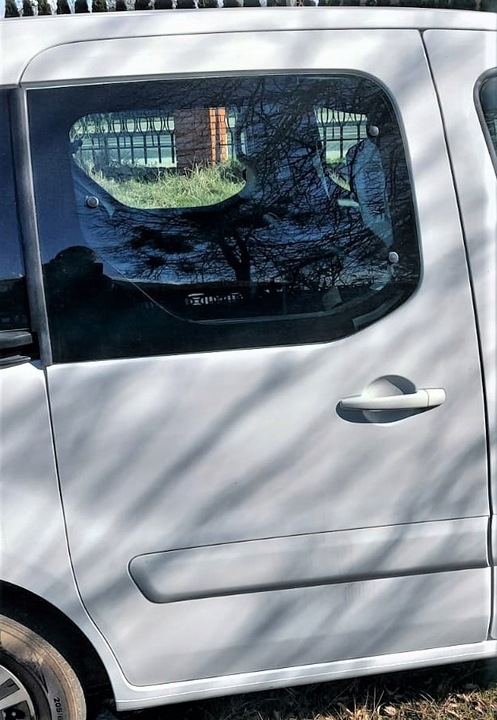 фото №1, Partner berlingo iii двері зсувні ліві праві запчастина