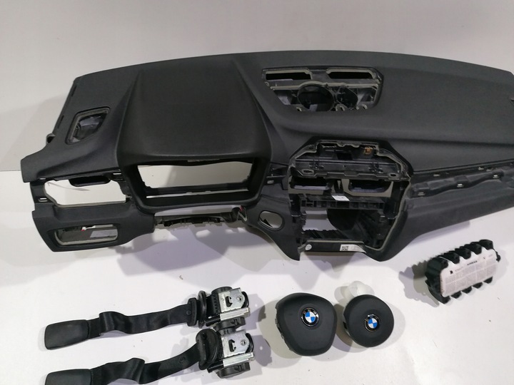 фото №5, Bmw x1 f48 панель консоль подушка безопасности подушки ремни
