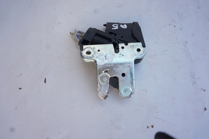 фото №1, Замок крышки audi a5 8t