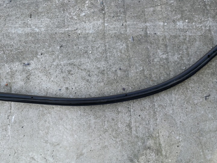 фото №9, Прокладка багажника bmw e30