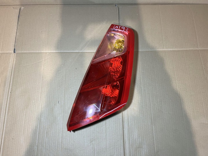 фото №1, Fiat grande punto лампа праві зад 51701590