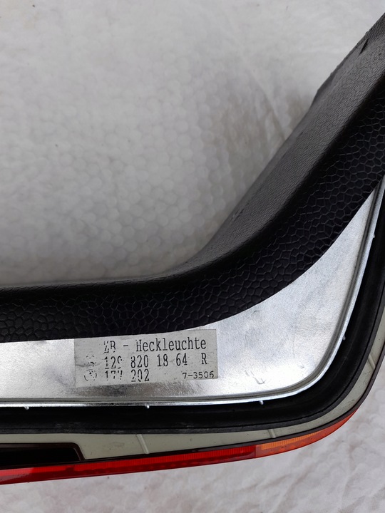 фото №14, Лампа задня зад права + ліва mercedes sl 129 w129 org адаптер