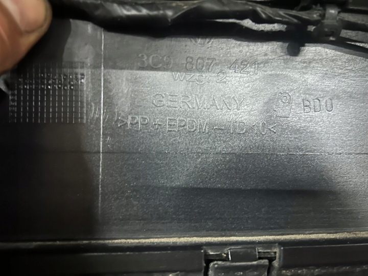 фото №12, Бампер зад задній vw passat b6 універсал pdc комплектний чорний