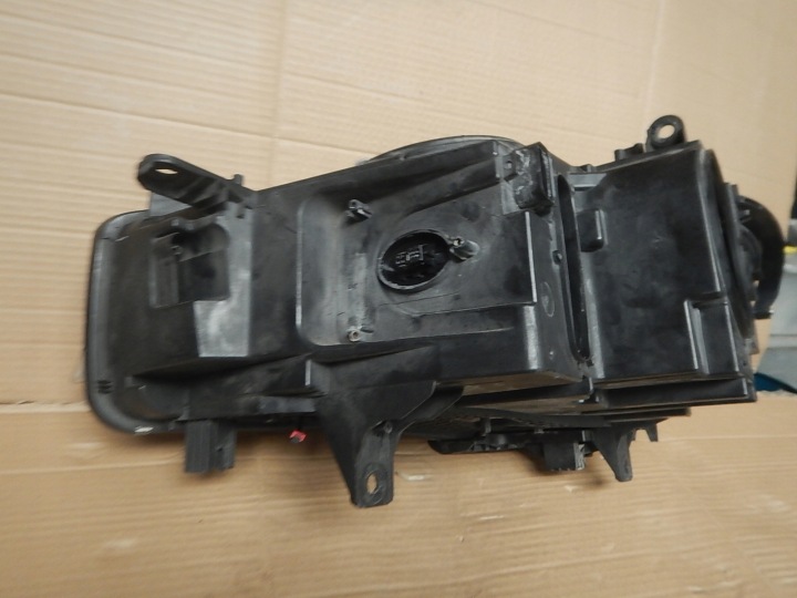 фото №12, Фара права перед bmw x5 f15 x6 f16 ксенон eu 7290054